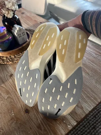 Tweedehands Adidas adizero evo sl bike — afbeelding 5 van 5