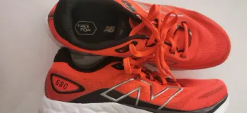 Used New Balance Fresh Foam 680 bike