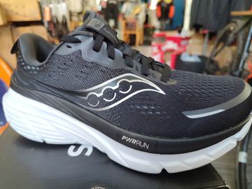 Gebrauchtes Saucony Guide 18 bike — Bild 3 von 5