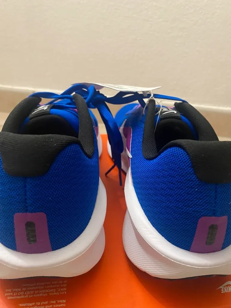 Tweedehands Nike Running Shoes bike — afbeelding 6 van 9