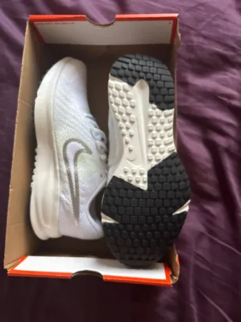 Used Nike RUN DEFY bike — image 2 of 4