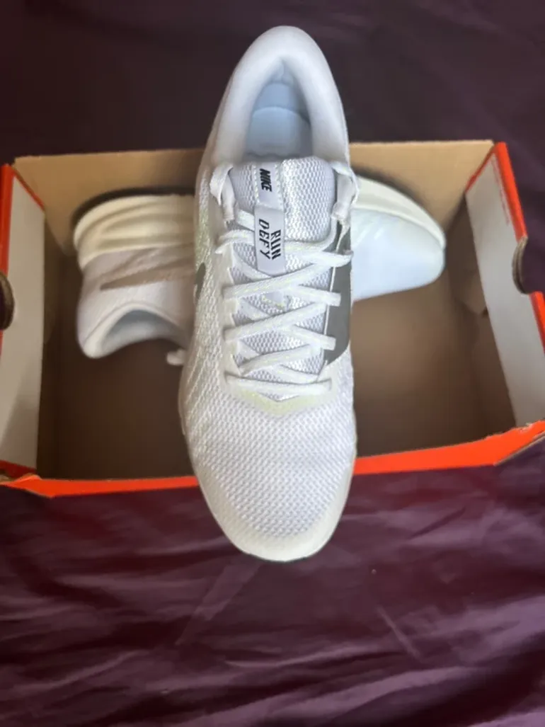 Used Nike RUN DEFY bike — image 3 of 4