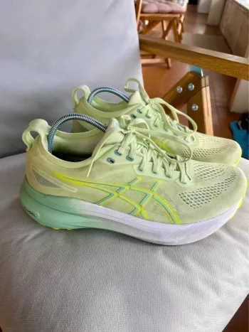 Used Asics Gel Kayano 31 bike