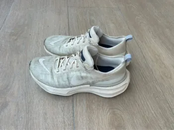 Nike Invincible 3 bike d'occasion — image 4 sur 6
