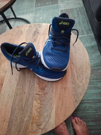 Brugt Asics GT-1000 bike