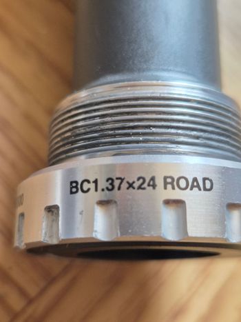 Gebrauchtes Shimano RS500 Bottom Bracket 2025 bike — Bild 4 von 5