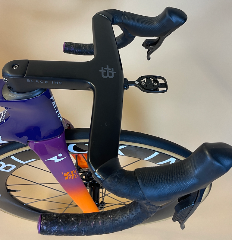 Brugt Black Inc Integrated Aero Barstem AB02 bike — billede 2 af 5