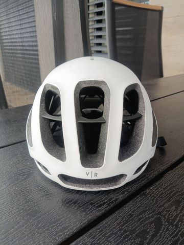 Used Van Rysel RCR Helmet 2025 bike — image 1 of 7