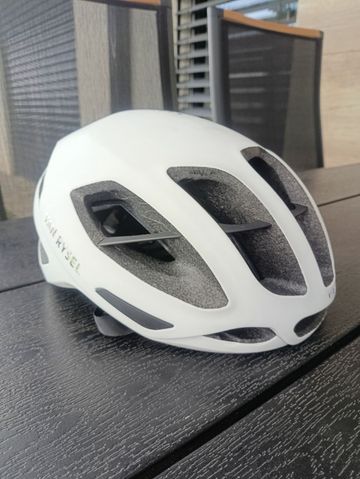Used Van Rysel RCR Helmet 2025 bike — image 2 of 7