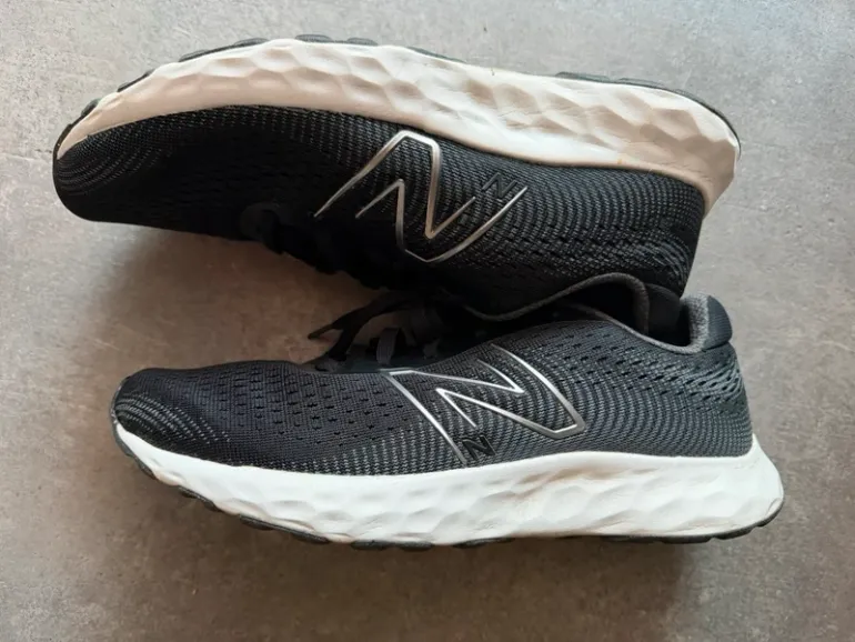 Used New Balance 520 bike — image 8 of 14