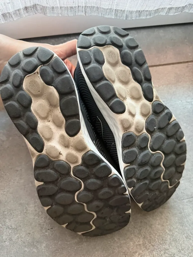 Used New Balance 520 bike — image 10 of 14