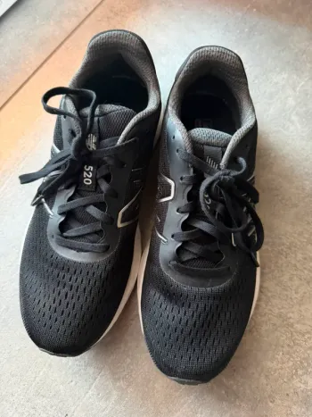 Used New Balance 520 bike — image 4 of 14