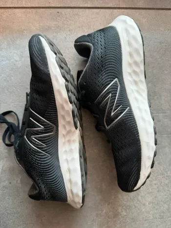 Used New Balance 520 bike — image 3 of 14