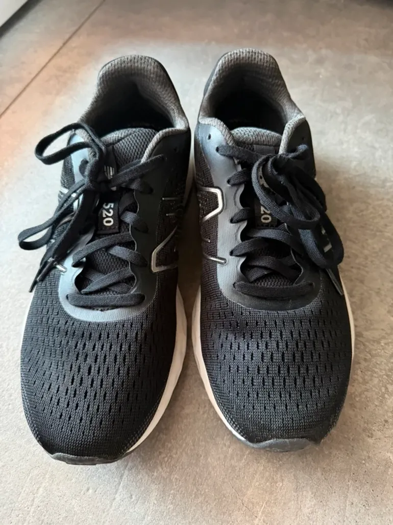 Used New Balance 520 bike — image 6 of 14