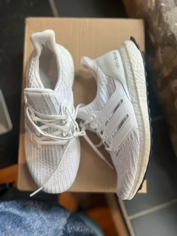 Adidas Ultra Boost bike d'occasion — image 5 sur 5