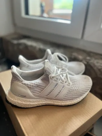 Adidas Ultra Boost bike d'occasion — image 2 sur 5