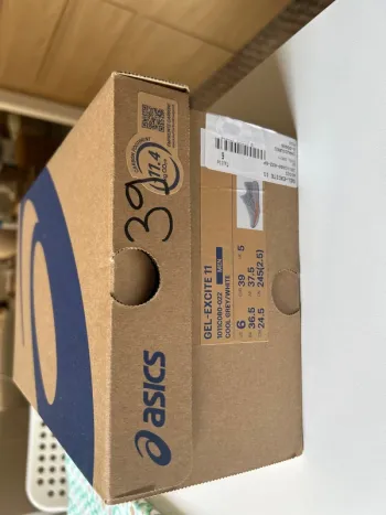 Used Asics Gel Excite 11 bike — image 2 of 4