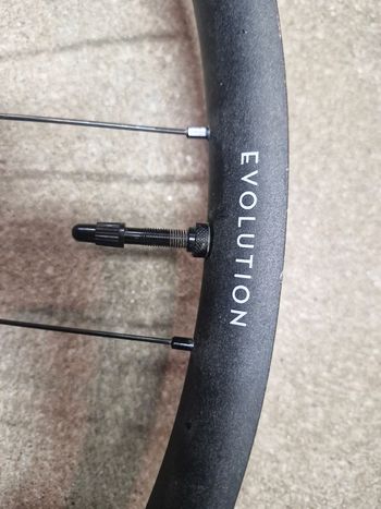 Tweedehands Newmen Evolution SL A30 2024 bike — afbeelding 5 van 10