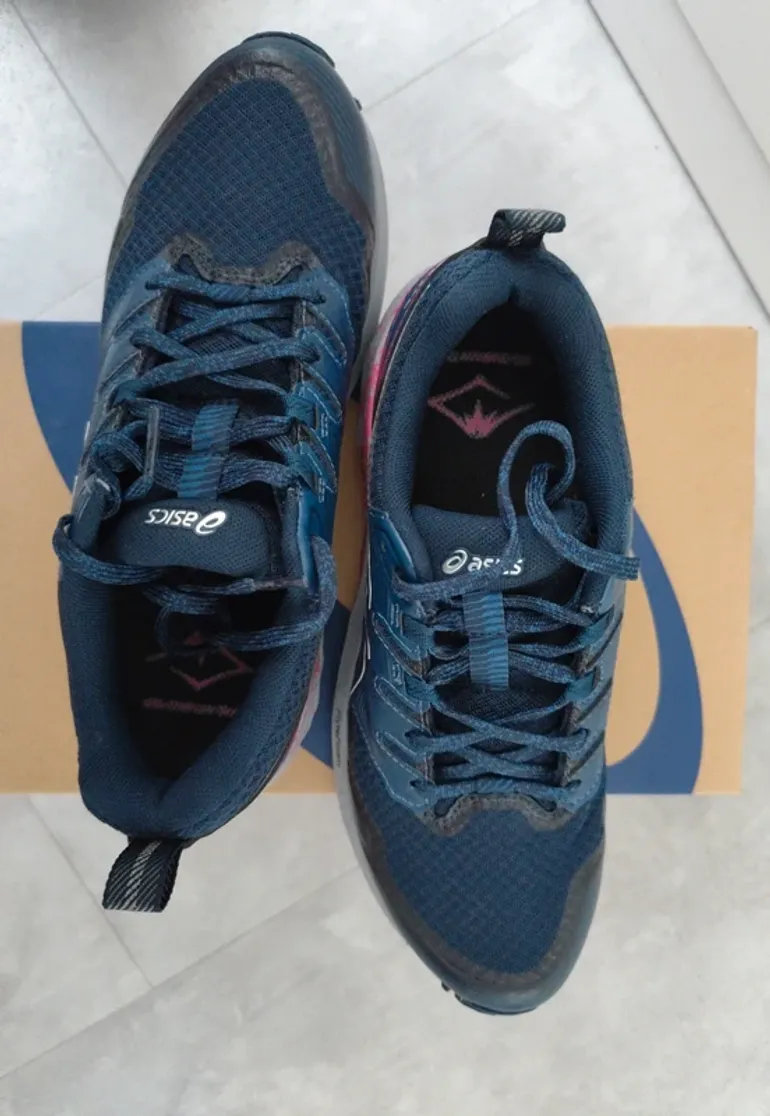 Gebrauchtes Asics Gel-Trabuco Terra bike — Bild 5 von 7