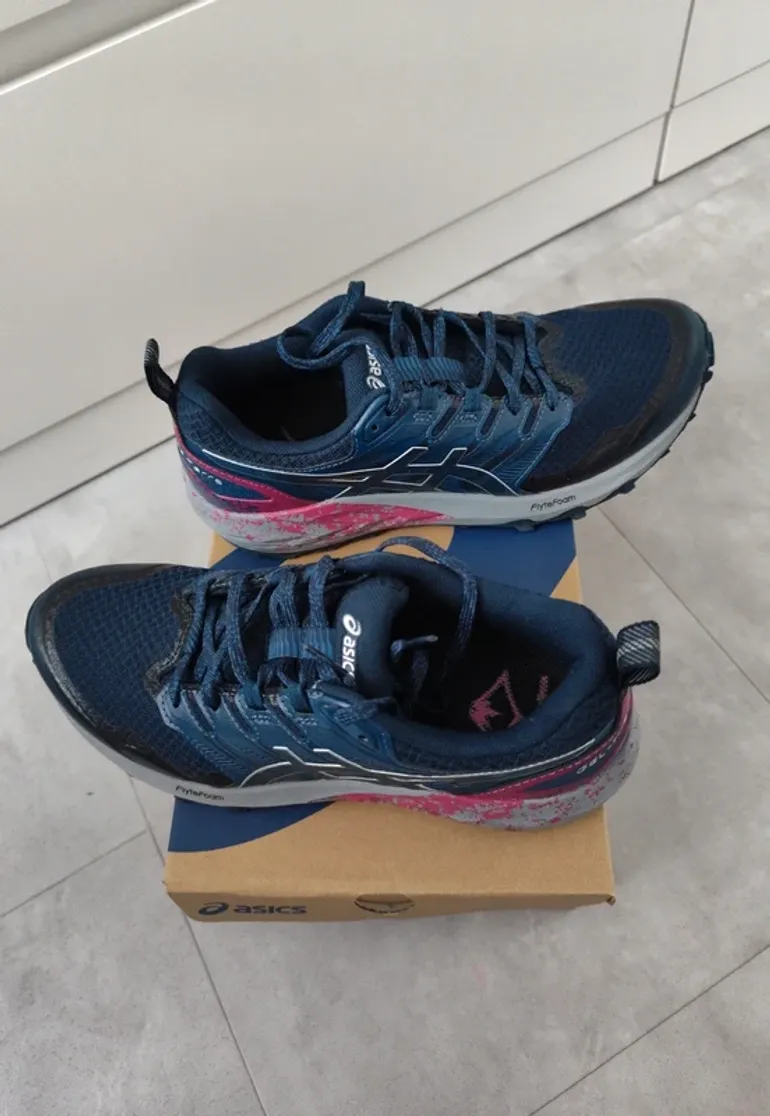 Gebrauchtes Asics Gel-Trabuco Terra bike — Bild 3 von 7