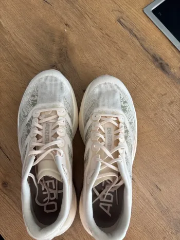 Used Adidas Adizero EVO SL bike — image 4 of 7
