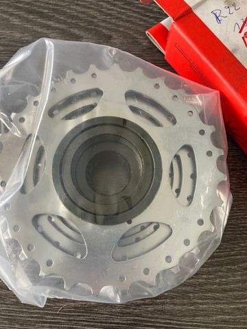 Brugt Sunrace Cassette Sunrace 7v 13-28 bike — billede 4 af 4