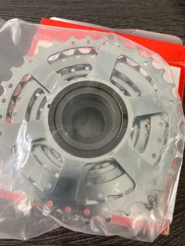 Brugt Sunrace Cassette sunrace 8v 13-32 bike — billede 2 af 4