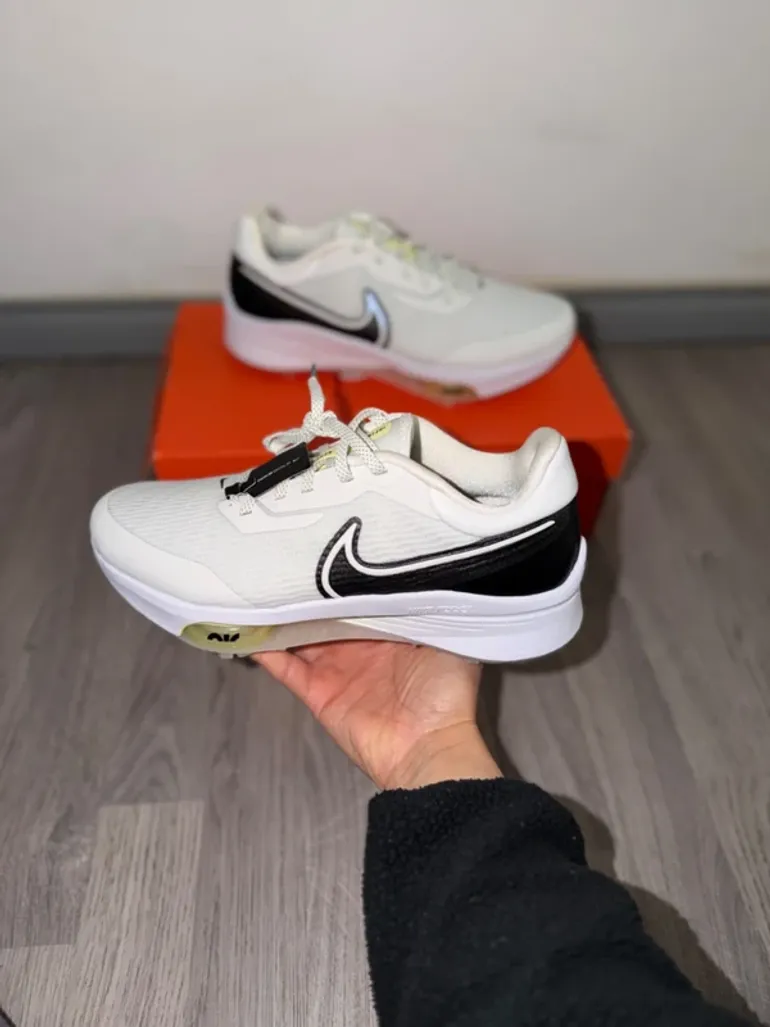 Used Nike Air Zoom Infinity Tour bike — image 2 of 15