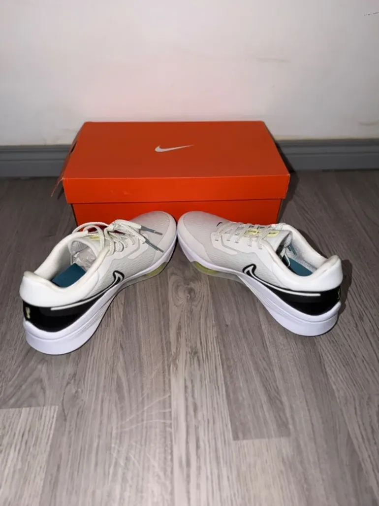 Used Nike Air Zoom Infinity Tour bike — image 7 of 15