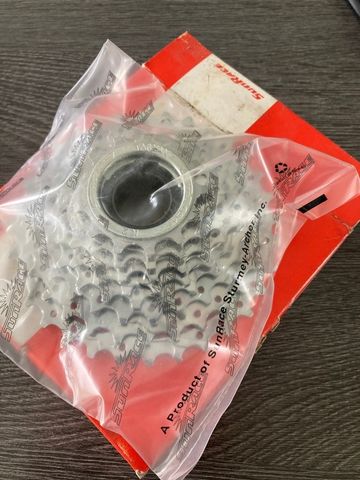 Sunrace Cassette Sunrace 8v 13-32 Drivetrain & Pedals de segunda mano