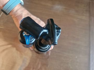 Used Fox Float X2 Extra Volume 2024 bike — image 4 of 7