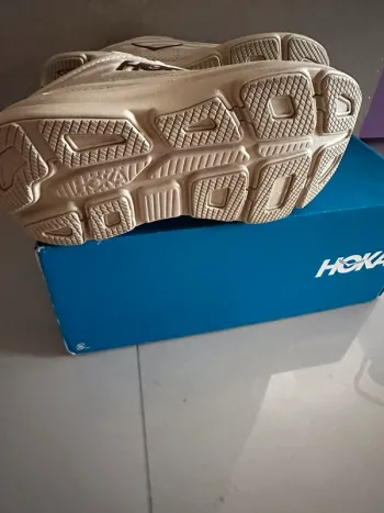 Brugt Hoka Bondi 9 bike — billede 7 af 8