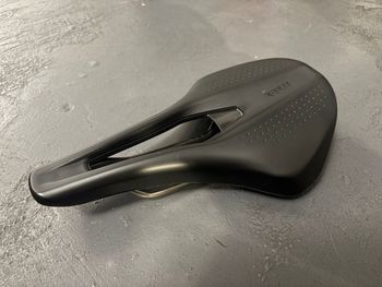 Used Fizik Vento Argo Saddle bike