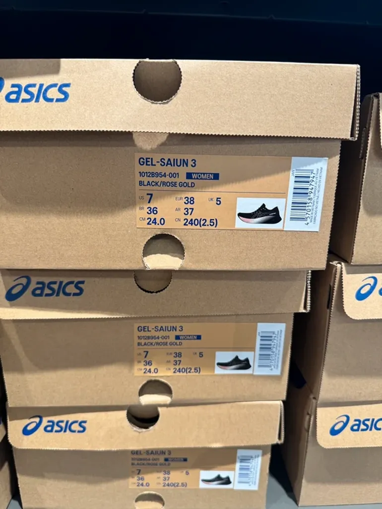 Premium ASICS GEL-SAIUN 3 bike usato — immagine 6 di 6