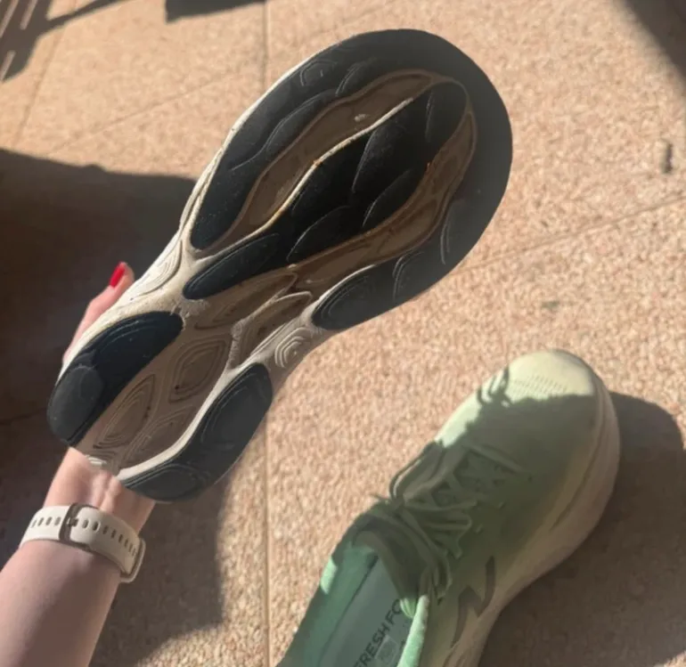 Used New Balance Fresh Foam 1080 V14 bike — image 6 of 7