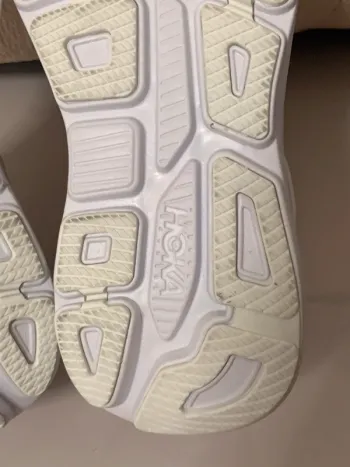 Used Hoka Bondi 9 bike — image 15 of 15