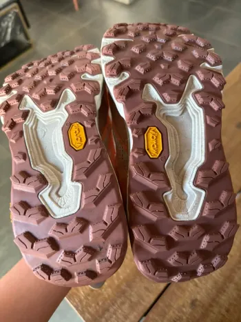 Used New Balance Fresh Foam X Hierro v9 bike — image 5 of 7