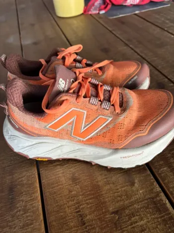 Used New Balance Fresh Foam X Hierro v9 bike