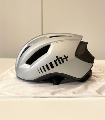 Gebrauchtes Rh+ Bike Helmet 2026 bike — Bild 2 von 8
