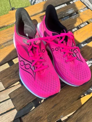 Gebrauchtes Saucony Endorphin Speed 5 bike