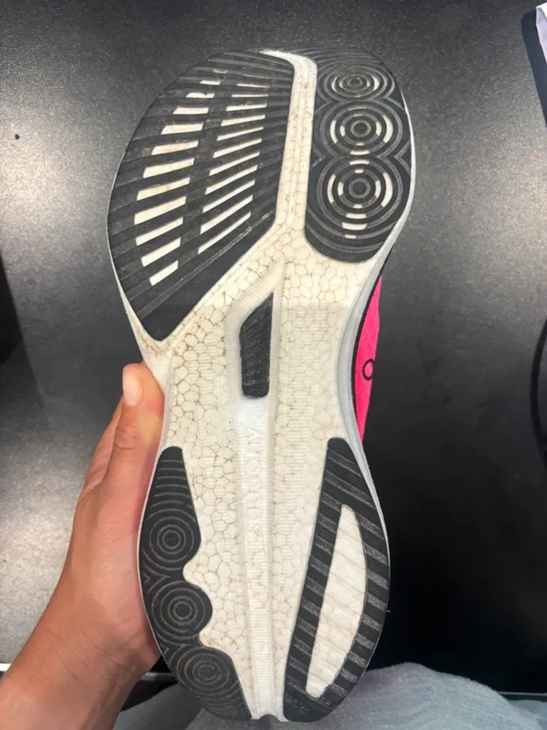 Tweedehands Saucony Endorphin Speed 5 bike — afbeelding 4 van 6