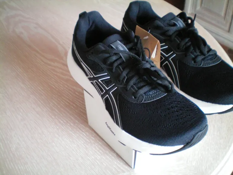 Used Asics GEL bike — image 6 of 6
