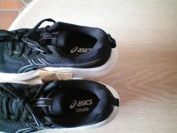 Used Asics GEL bike — image 5 of 6