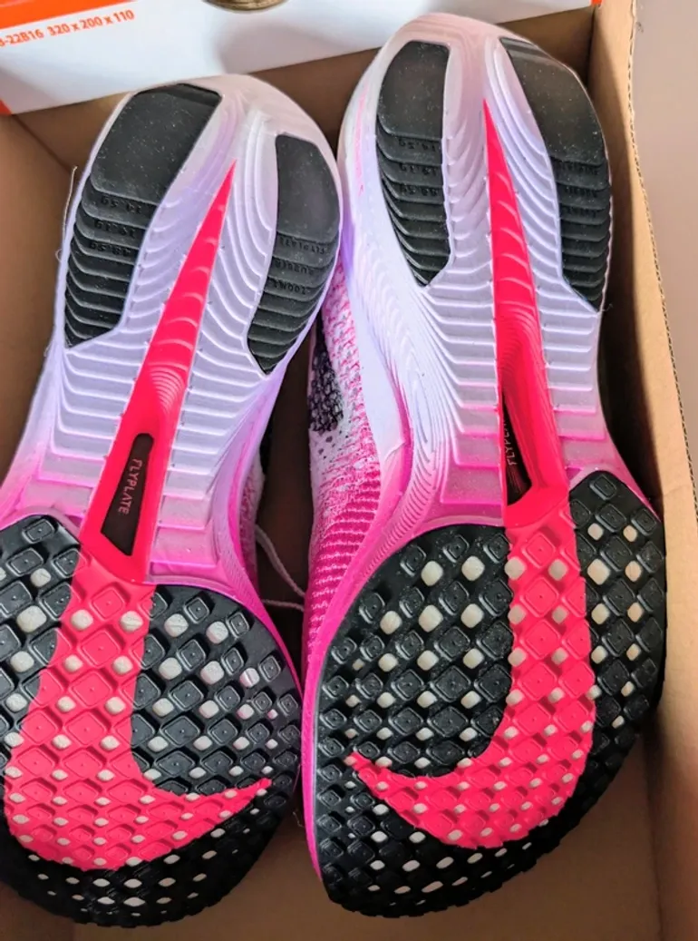 Used Nike Vaporfly Next 3 bike — image 5 of 6
