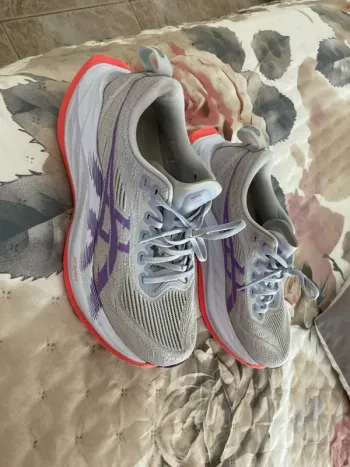 Used Asics Superblast 2 bike