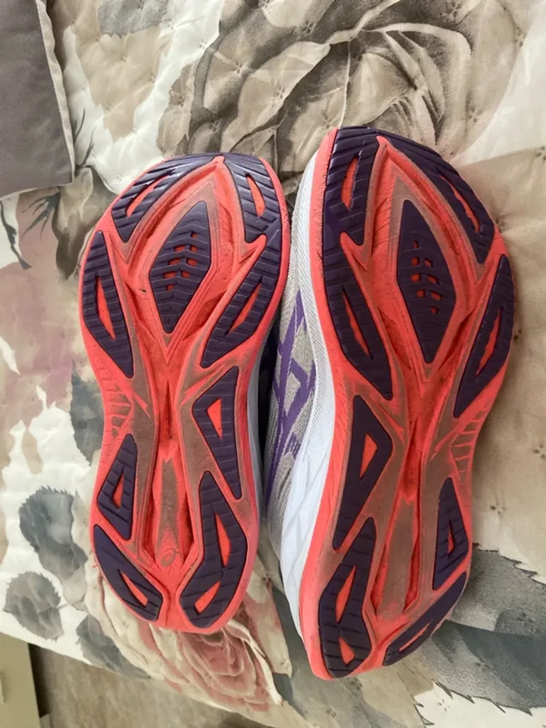 Used Asics Superblast 2 bike — image 4 of 4