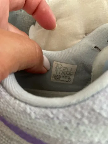 Used Asics Superblast 2 bike — image 3 of 4