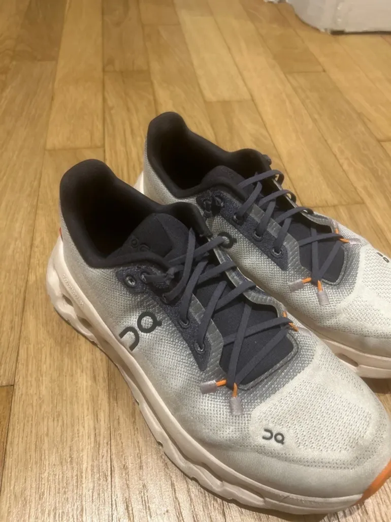 Used On Running Cloud bike — image 3 of 5