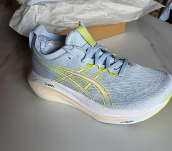 Asics Gel Nimbus 27 bike de segunda mano