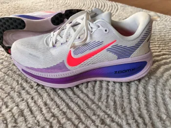 Nike Vomero 18 bike d'occasion